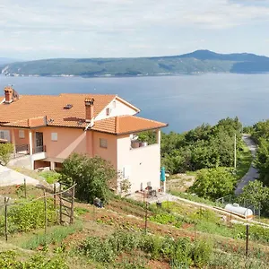 Apartment Sandra Rovini, Moscenice